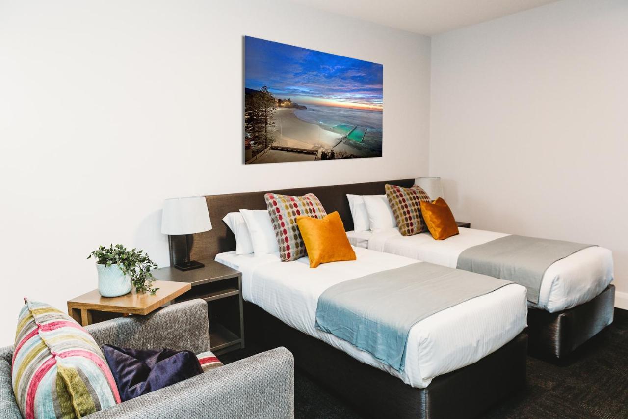 Coniston Hotel Wollongong Bagian luar foto